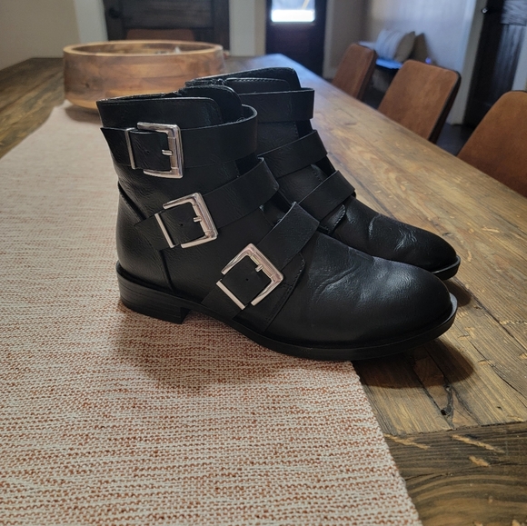 Buckle Ankle Boots - Picture 6 of 6
